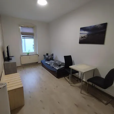 Flex Aparts - Moeblierte 2-raum In Mit Balkon شيمنيتز