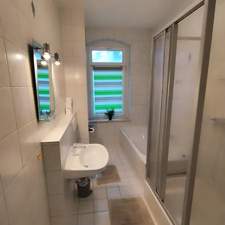 شقة Flex Aparts - Moeblierte 2-raum In Mit Balkon *