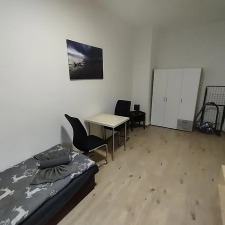 شقة Flex Aparts - Moeblierte 2-raum In Mit Balkon *